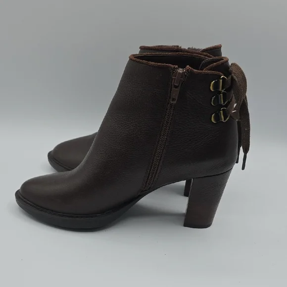AEROSOLES Rich Brown Ankle Leather Booties - Picture 5 of 15